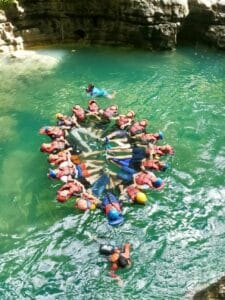 Kegiatan Body Rafting di Santirah